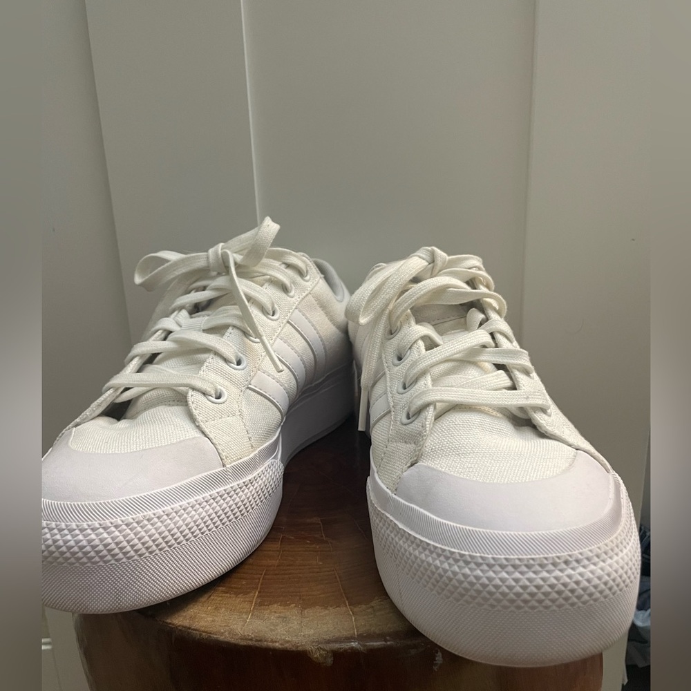 Adidas Bravada 2.0 Platform Sneakers Shoes Sz. 8.5 Womens - Picture 3 of 11